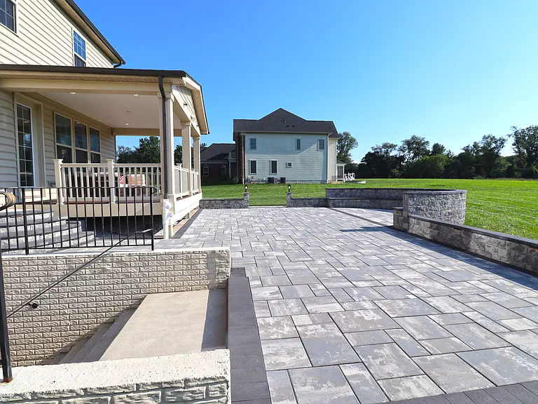 1040 Stepping Pl — Photo 10