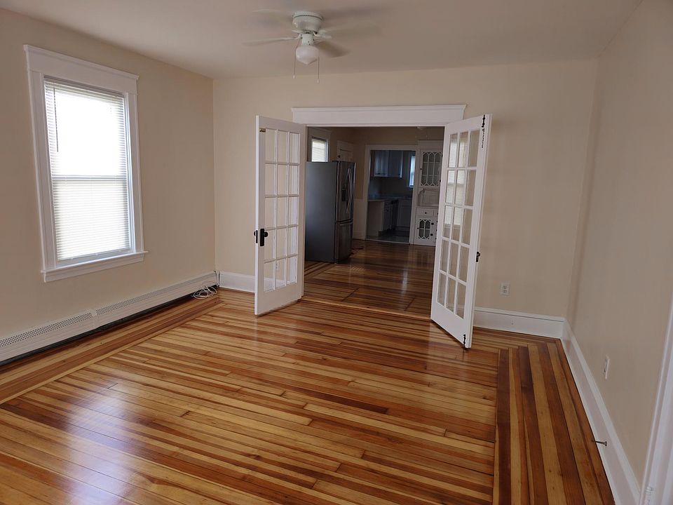 1st image of 134 Coyle Ave