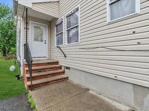 477 Lewis St, Franklin Twp., NJ 08873