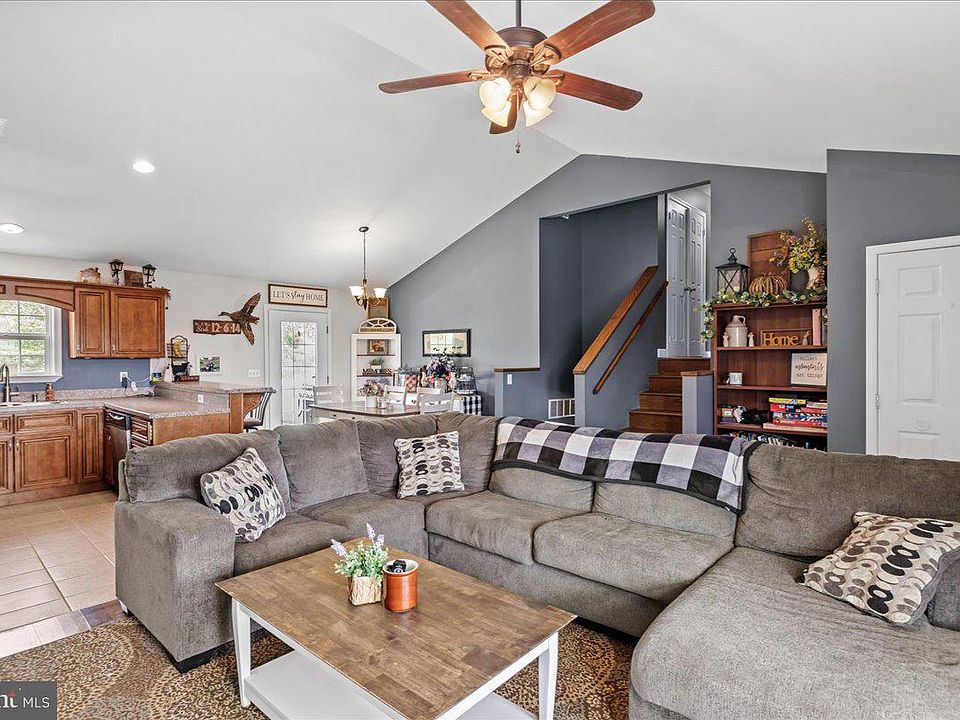 7135 Bloomery Pike, Slanesville, WV 25444 Zillow