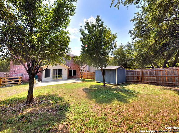 2nd image of 12019 Gable Oaks