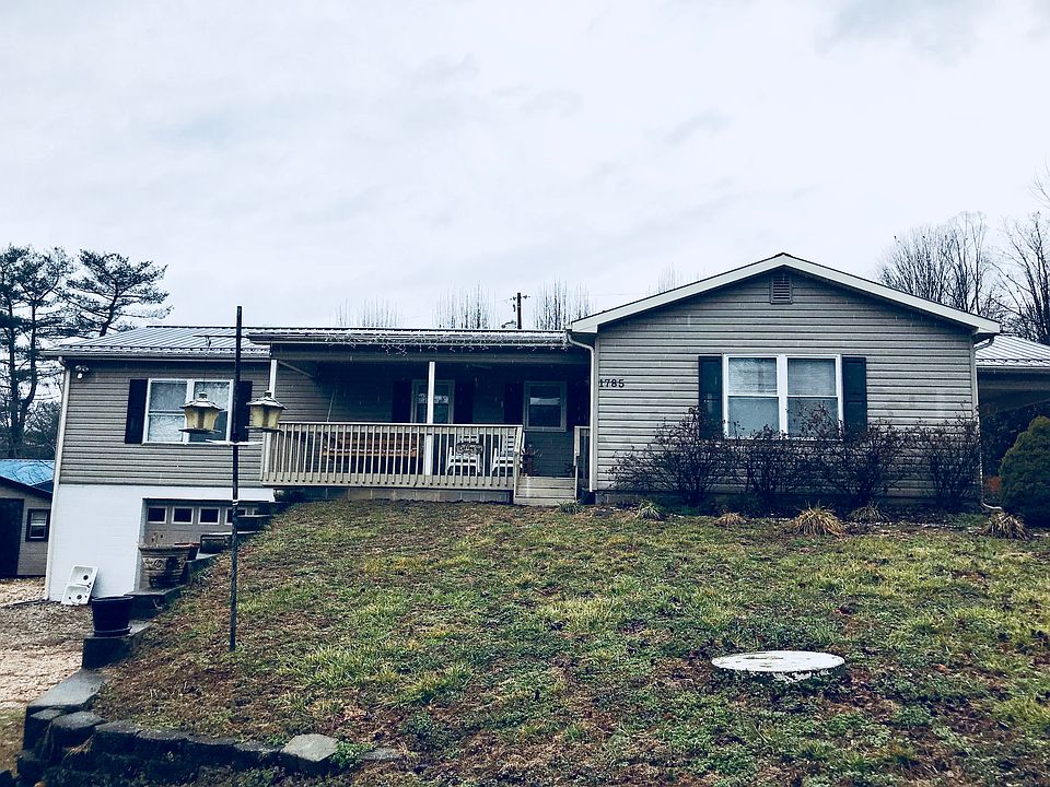 1st image of 1785 Carlton Dr