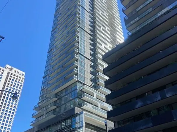 39 Roehampton Ave, Toronto, ON