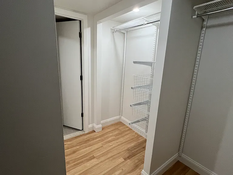 7500 Woodmont Ave #314 — Photo 11