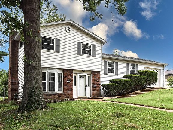 2nd image of 3229 Bristol Hall Dr