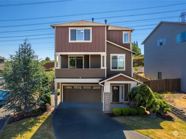 713 SW 339th Street, Federal Way, WA 98023