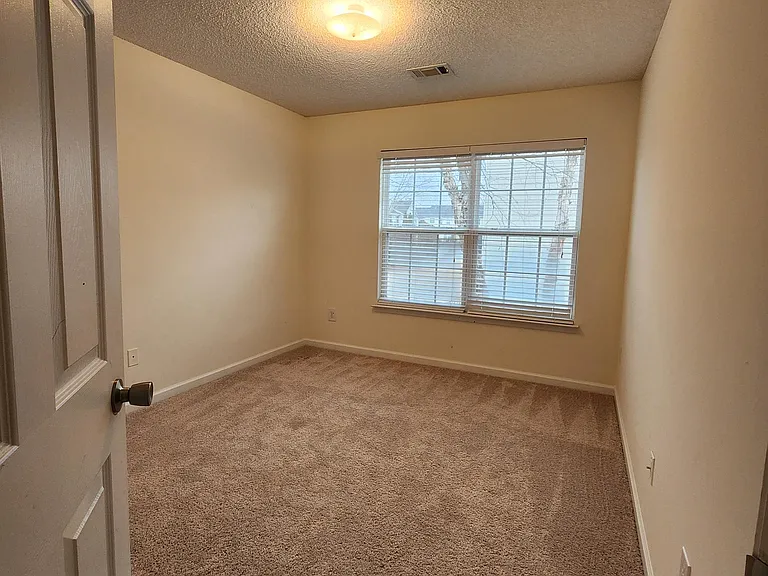 1411 Bay Overlook Dr — Photo 26