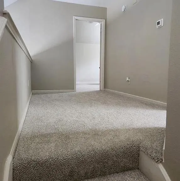 305 Forest Dr — Photo 4