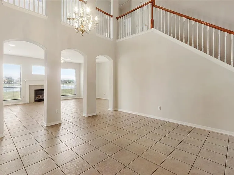 15119 Live Oak Bend Way — Photo 4