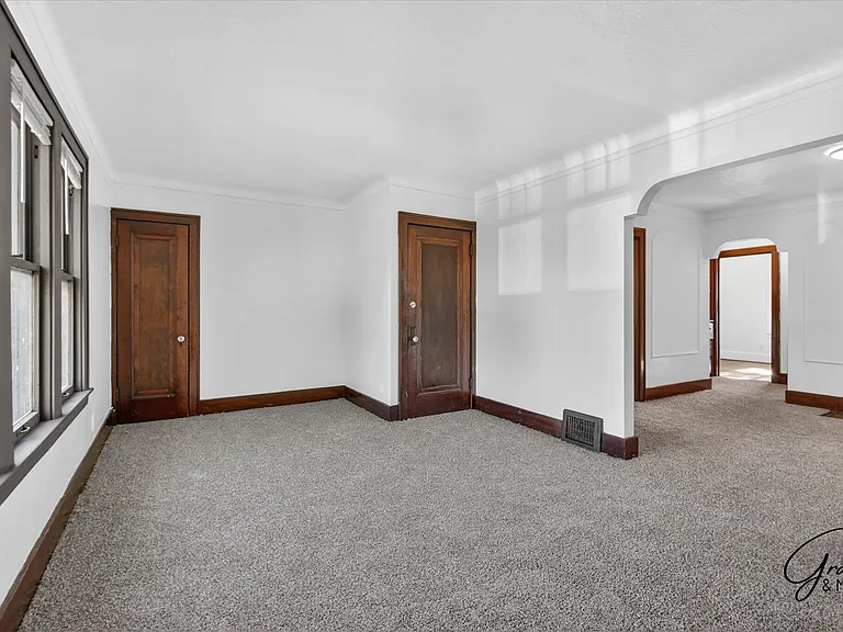 18732 Salem - FDR — Photo 2