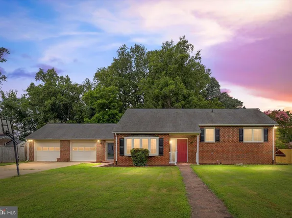 300 Phillips St, Fredericksburg, VA 22405