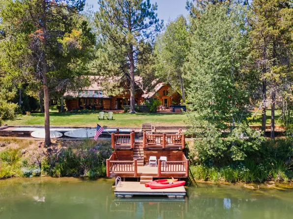 56648 Lunar Dr, Bend, OR 97707