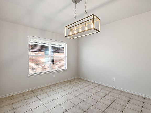 5th image of 3037 Winding Meadow Trl