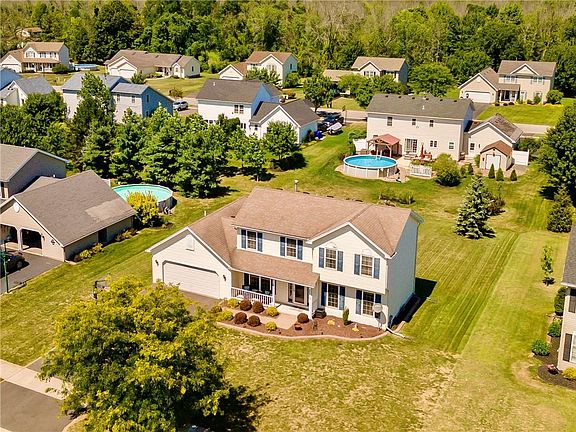 4th image of 109 Cassidy Way