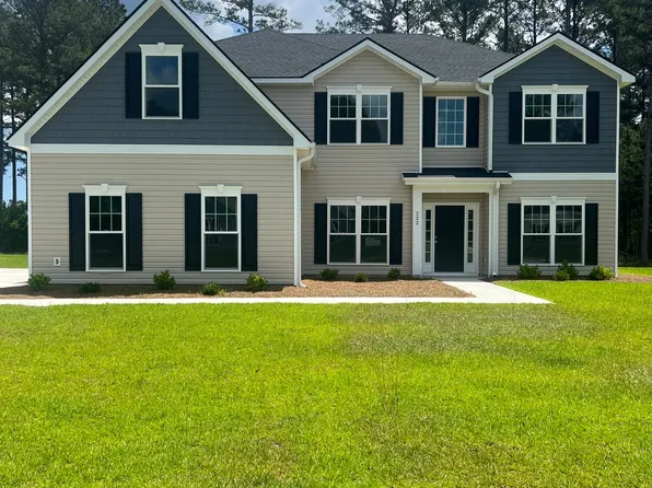 222 Northshore Dr, Kingsland, GA 31548