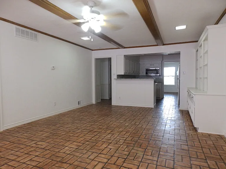 13249 Kit Ln — Photo 6