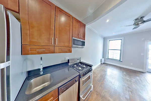 Rented by Centennial Properties NY | media 3
