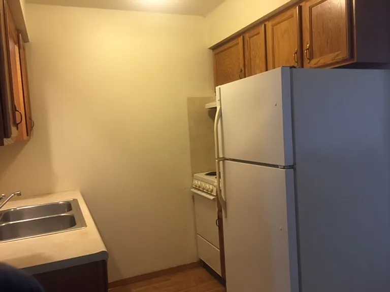 1301 E Harding Dr — Photo 22