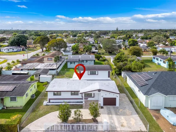 13930 Van Buren St, Miami, FL 33176