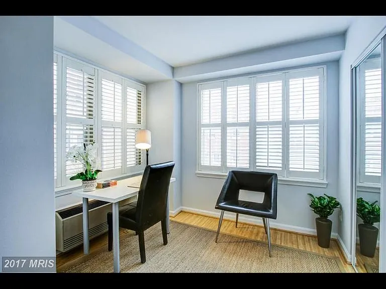1920 S St NW — Photo 16