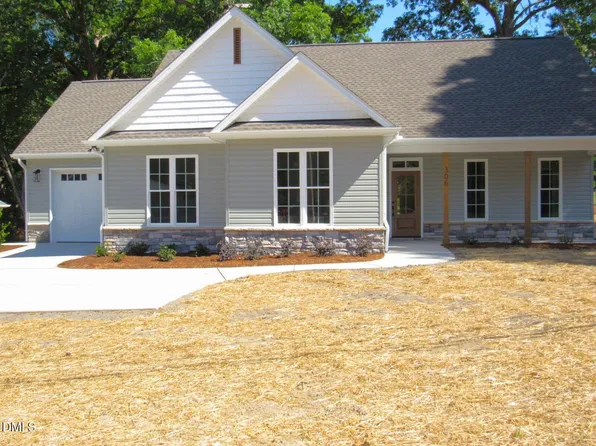 306 S Elm St, Creedmoor, NC 27522