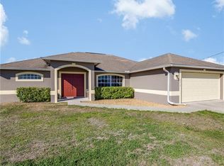 2712 21st St SW, Lehigh Acres, FL 33976