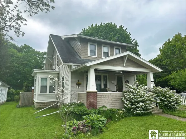 223 S 7th St, Olean, NY 14760