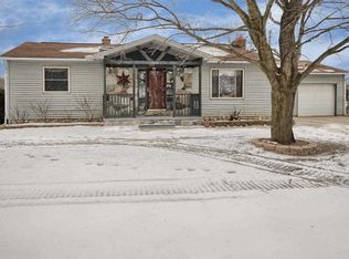 12216 Maple Rd, Goodrich, MI 48438