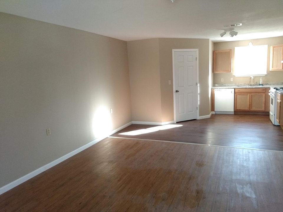 1st image of 215 Shane Dr