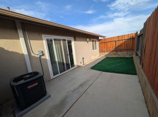 22104 Copper St APT 1, Tehachapi, CA 93561