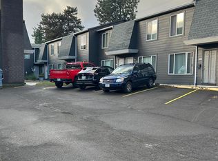 5617 SE 88th Ave #15, Portland, OR 97266