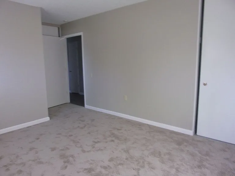 178 Rainier Cir — Photo 9