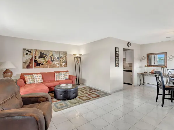 78 Seville F, Delray Beach, FL 33446