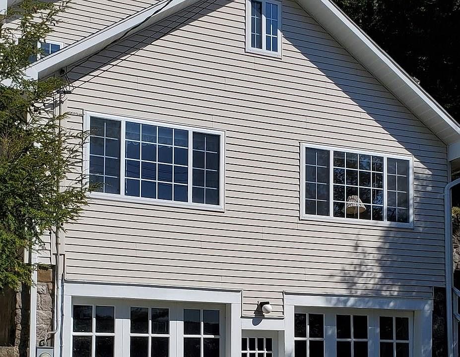 1st image of 738 E Shore Dr