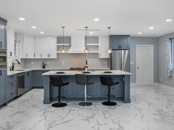 17020 SW 83rd Court, Palmetto Bay, FL 33157