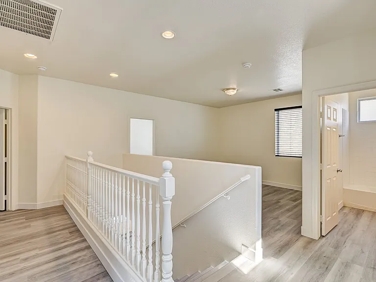 6182 Tillman Crest Ave — Photo 16