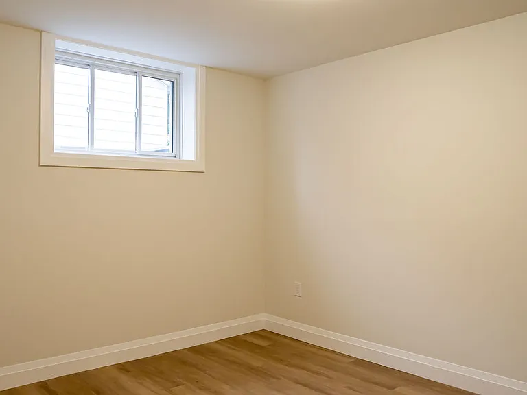 9 Westdale Ave — Photo 10