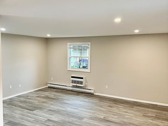 4th image of 180 Main St APT 4110
