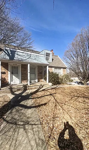 2356 S Crysler Ave Photo 1