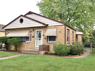 4424 N 69th St, Milwaukee, WI 53218