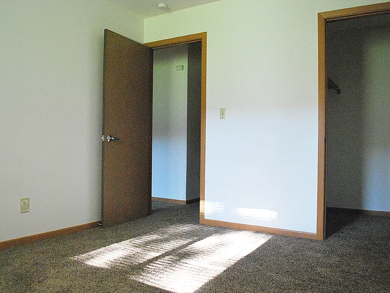 Homestead Apartments — Photo 14