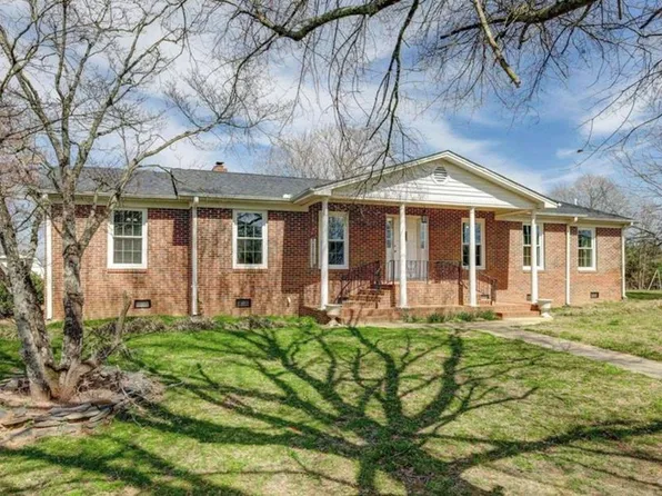 168 Traynham Rd, Honea Path, SC 29654