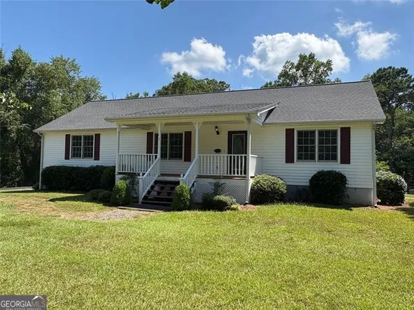15 Old Yorkville Rd, Dallas, GA 30157