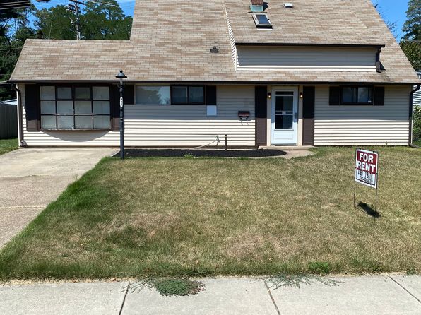 305 N Park Dr