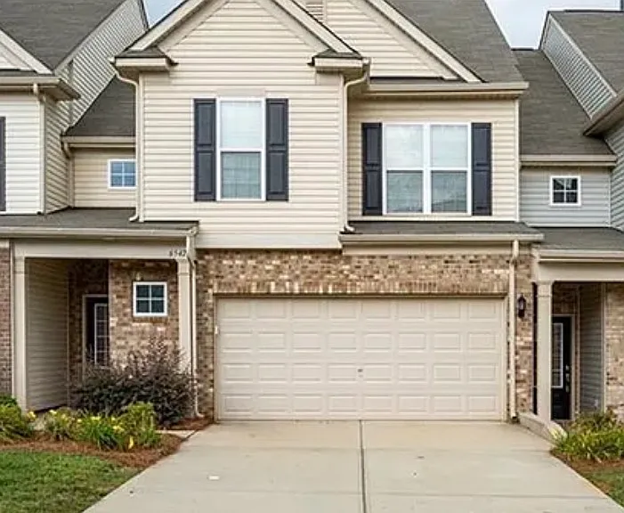6542 Portland Rose Ln — Photo 1