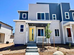 6648 N Nepal Ct, Aurora, CO 80019