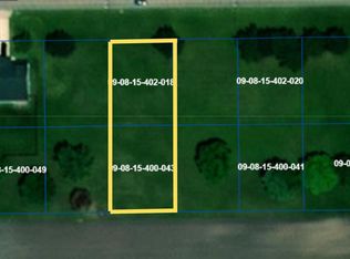 232 E Cypress St, Canton, IL 61520