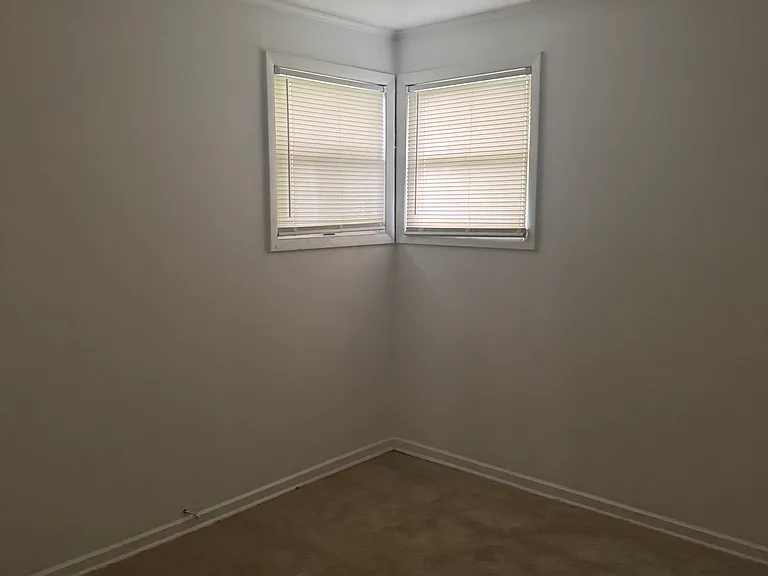 217 Miami St — Photo 8