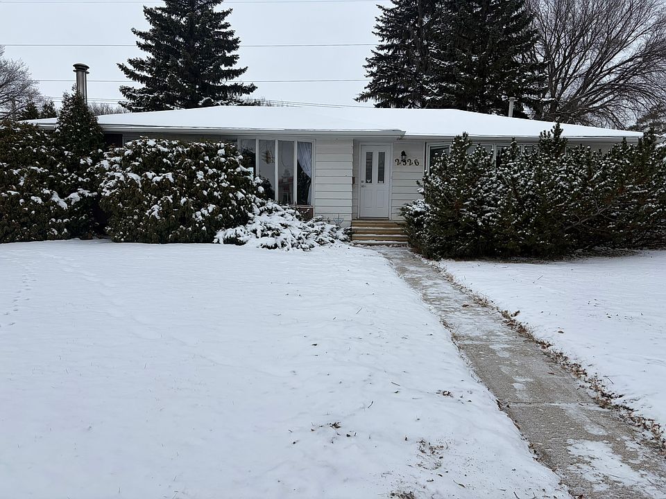 1st image of 2326 Preston Ave S