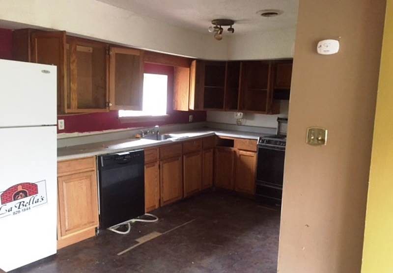 2nd image of 49 Cottage Hill St